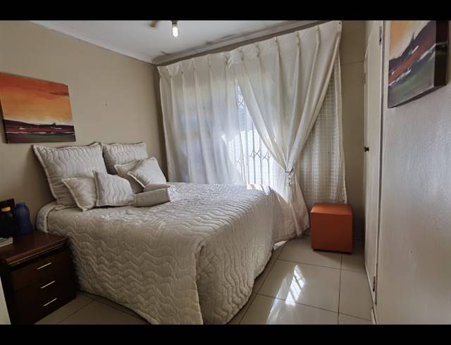 4 BEDROOM HOUSE FOR SALE IN DAL FOUCHE